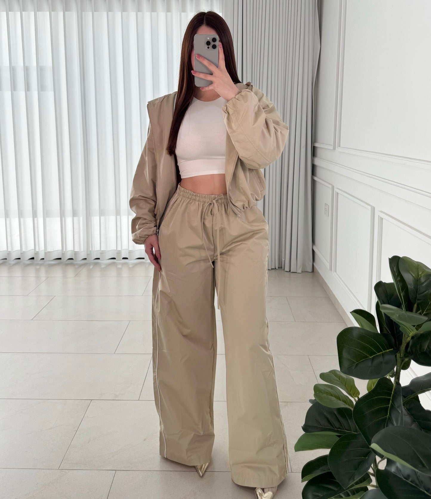 Conjunto Windbreak Nude