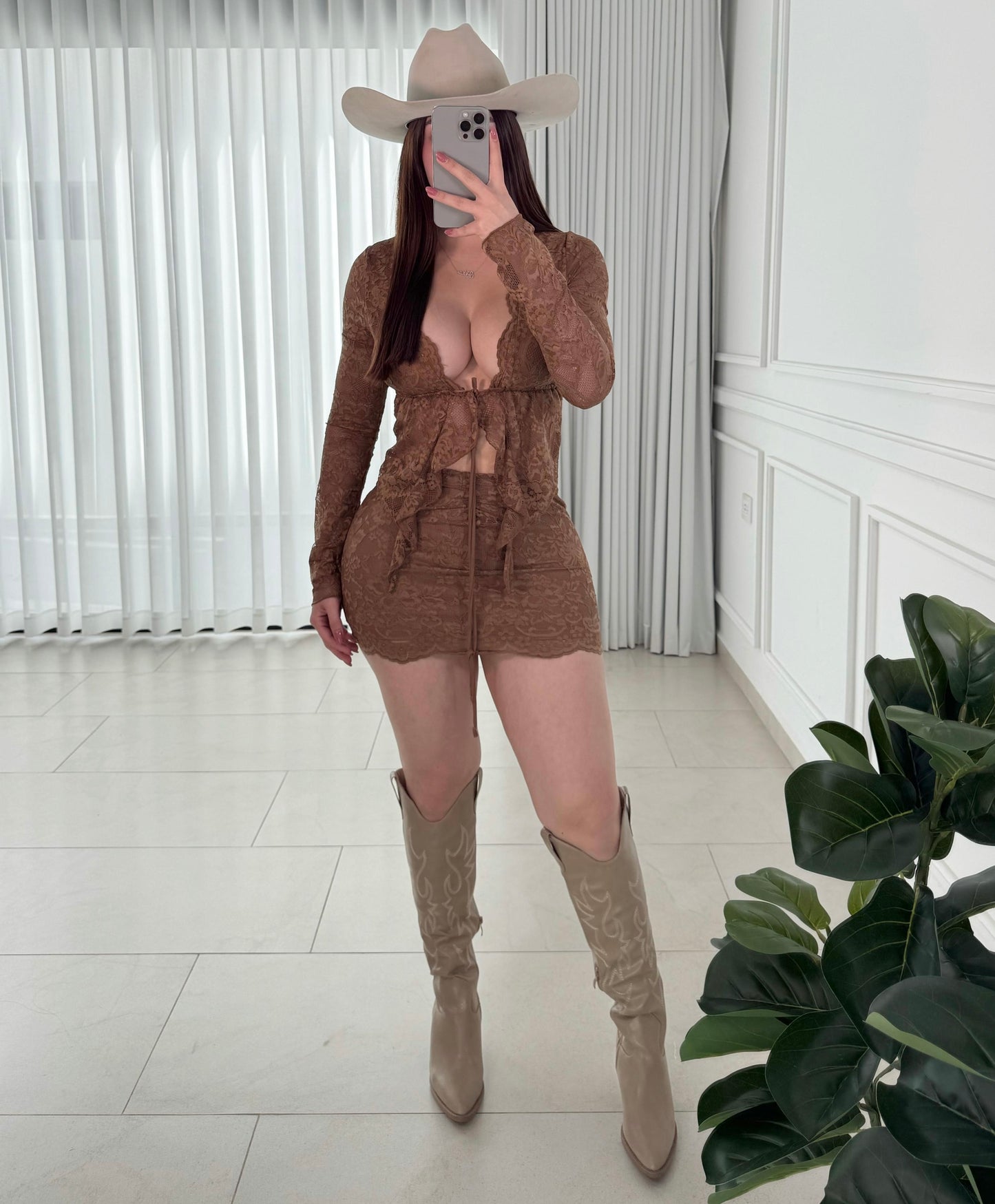 Conjunto Lace Brown