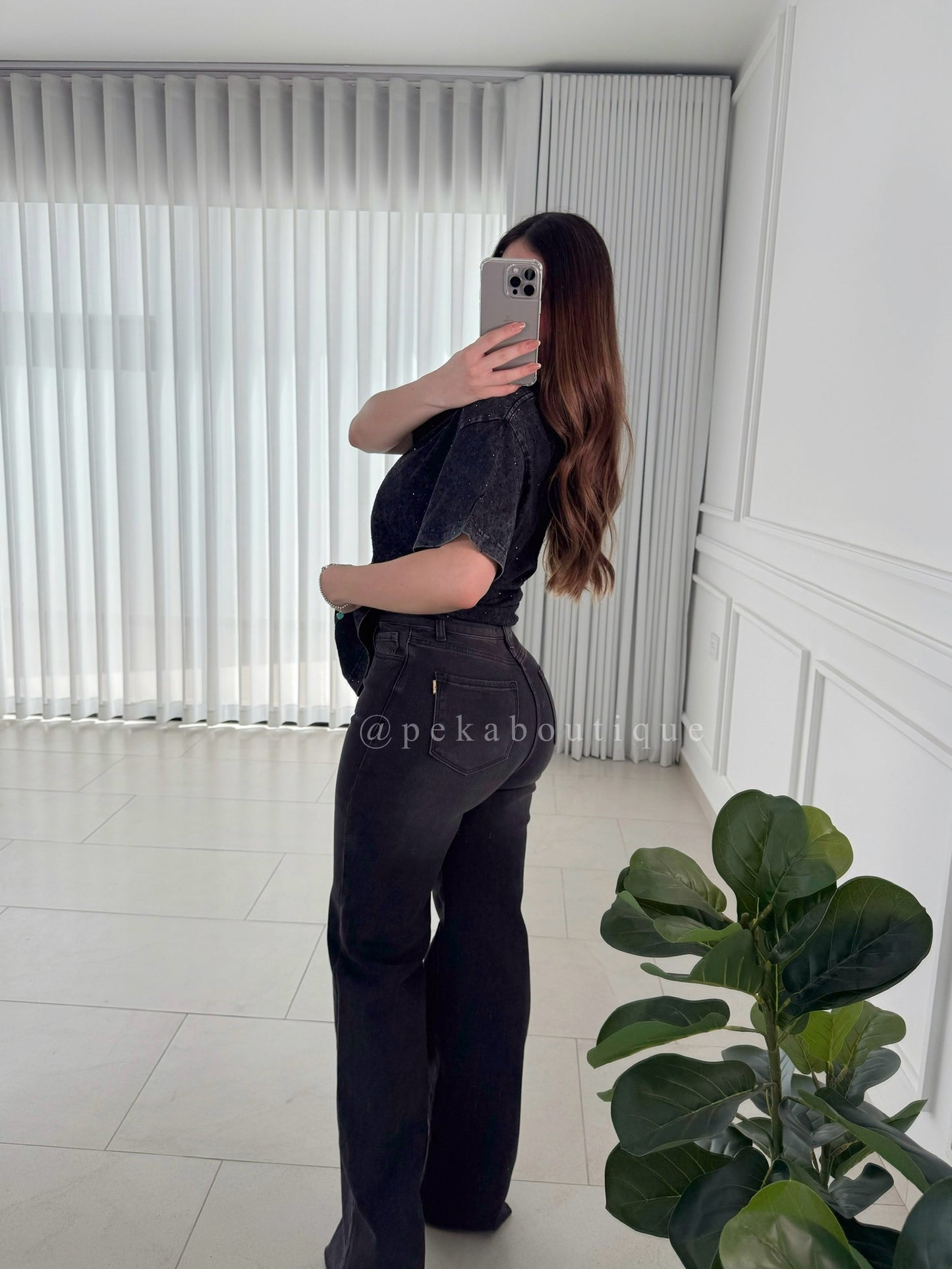 Pantalón Washed Black