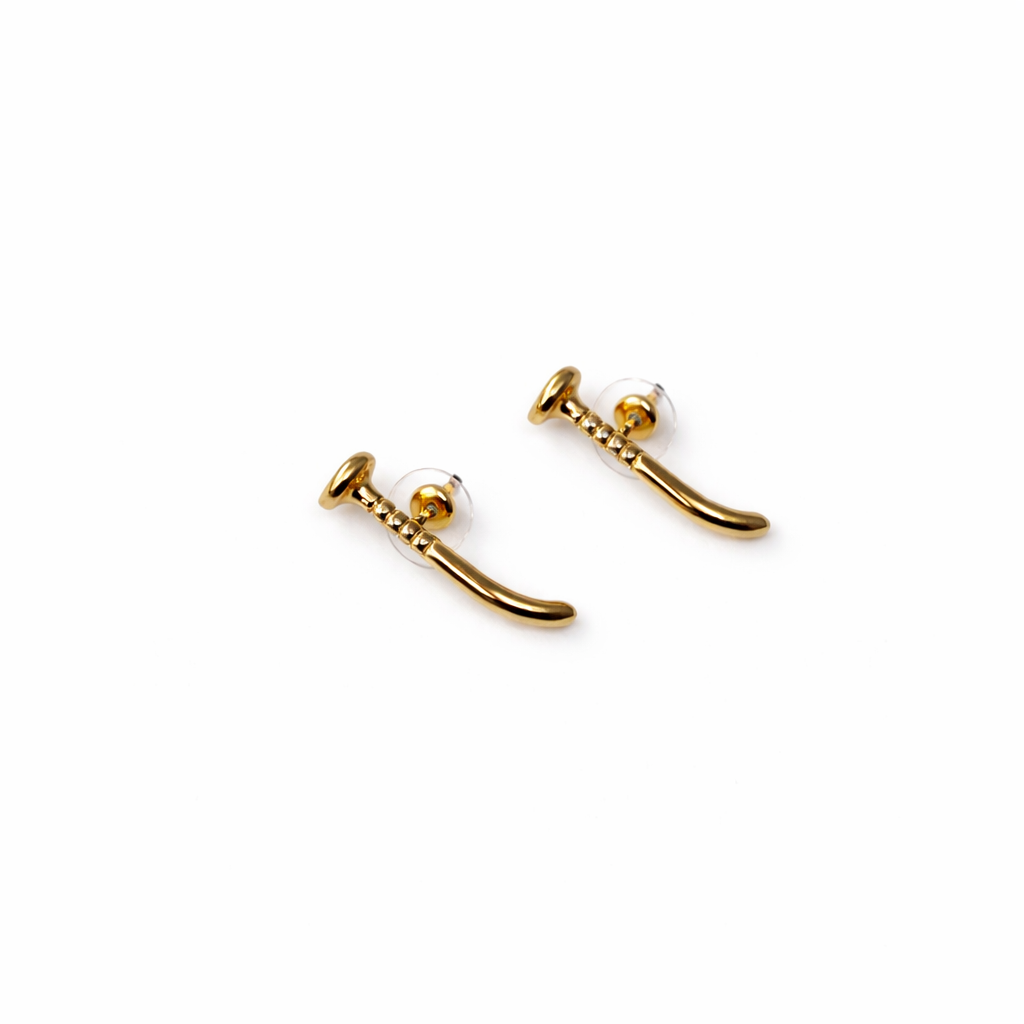 Aretes Clavo