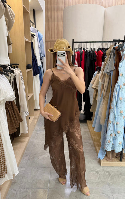 Conjunto Lacy Brown