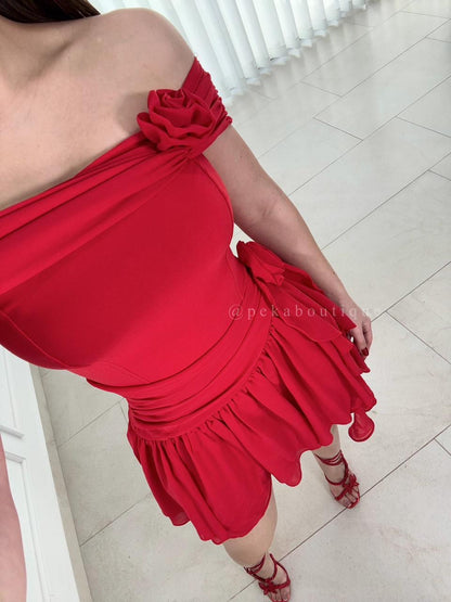 Vestido Rojo Falling