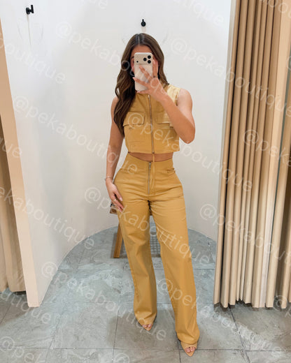 Conjunto Field