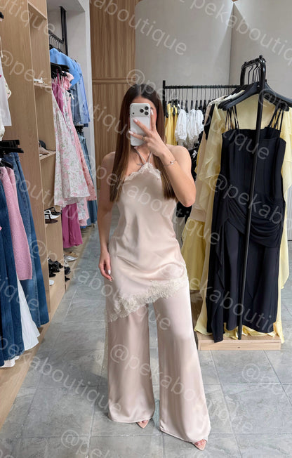 Jumpsuit Satin Cream