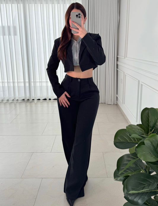 Conjunto Cropped Black