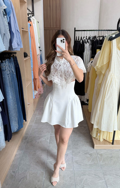 Vestido Lace Cape White