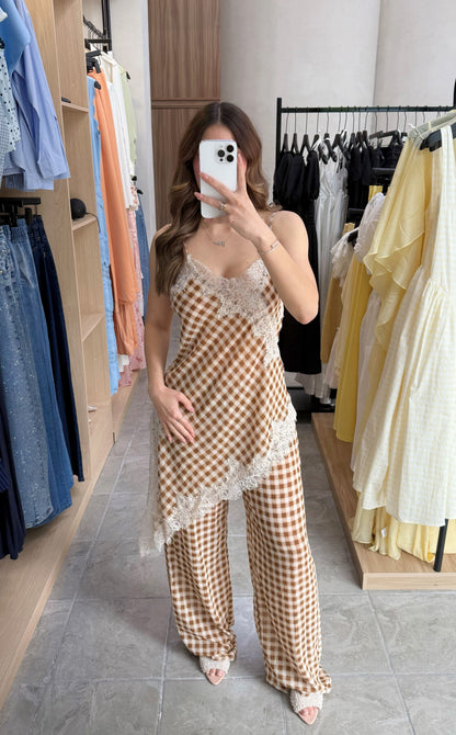 Conjunto Gingham Brown