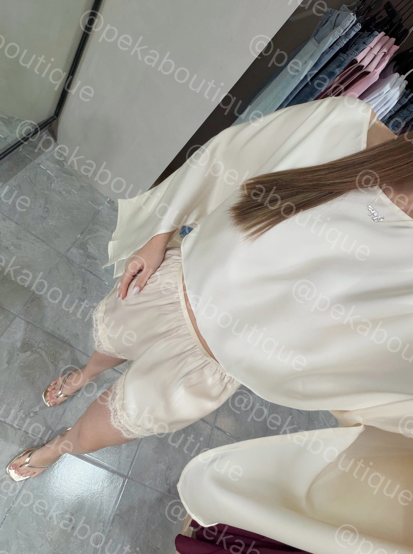 Blusa Slant Cream