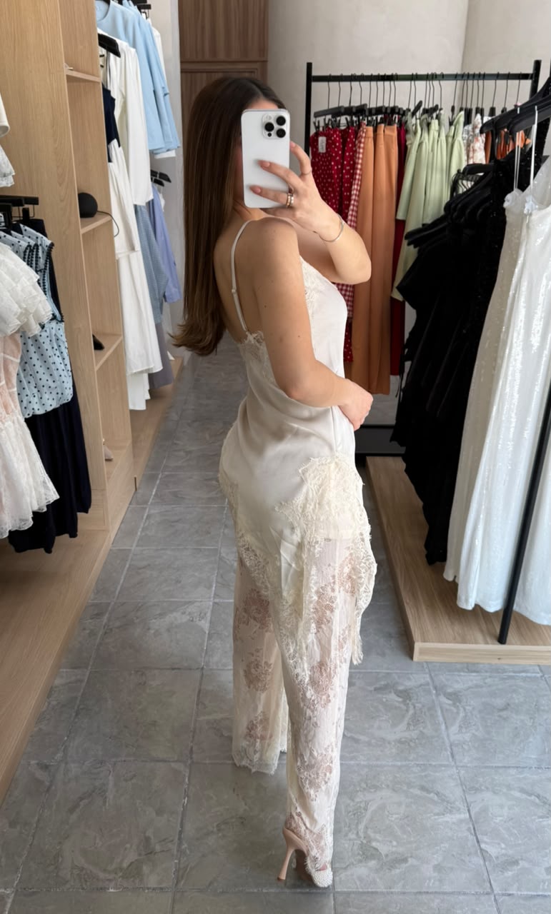 Conjunto Lacy Cream