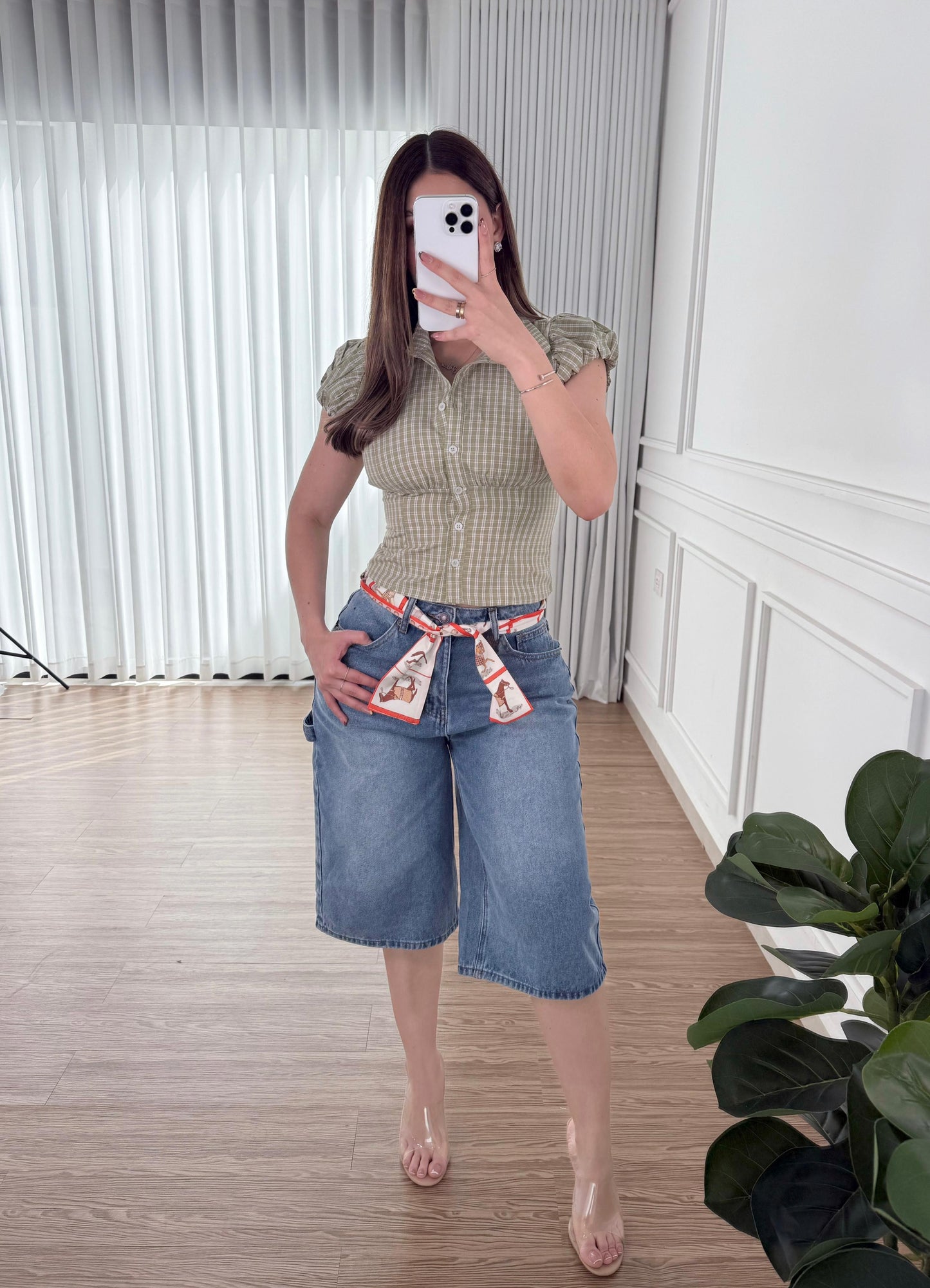Short Denim