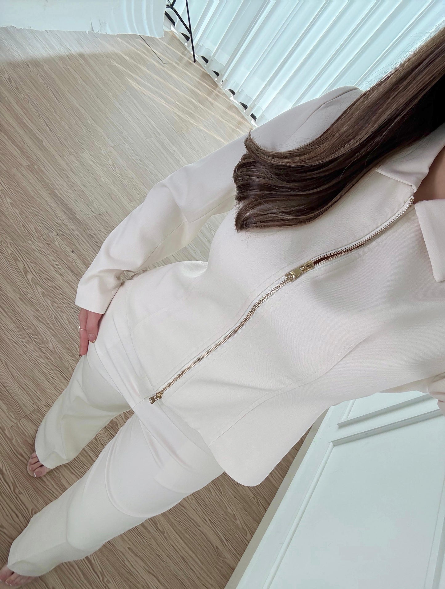 Conjunto Zip Cream