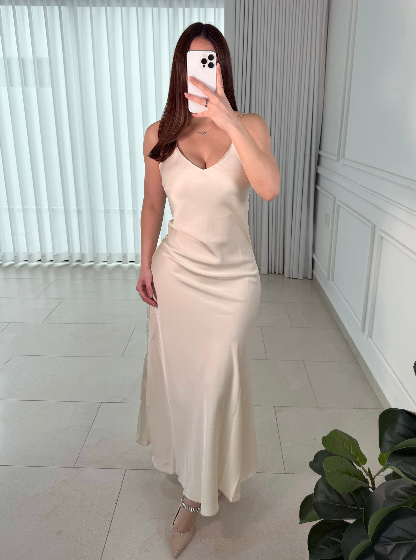 Vestido Minimal Ivory