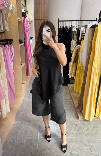 Top Backless Black