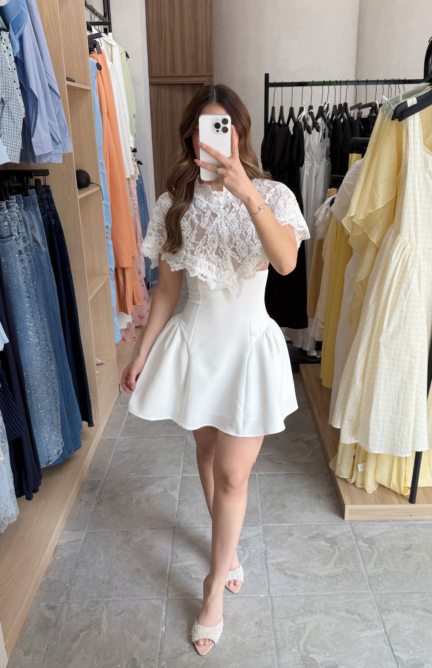Vestido Lace Cape White